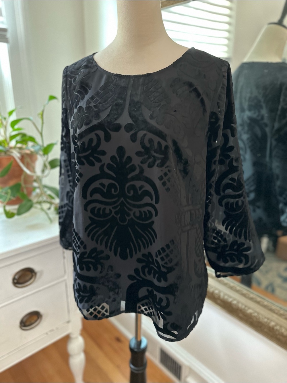 Talbot’s velvet burnout black blouse sheer M holiday luxury lined dressy